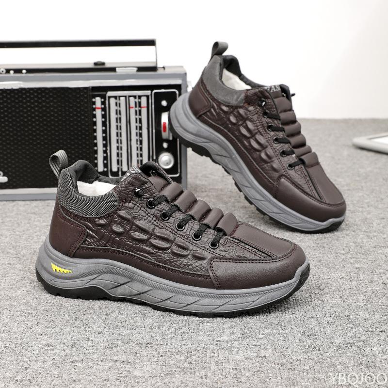 Men's New Cotton Shoes with Plush Warm Crocodile Pattern Design Versatile Men's Casual Sports Vulcanized Oversized Cotton Shoes