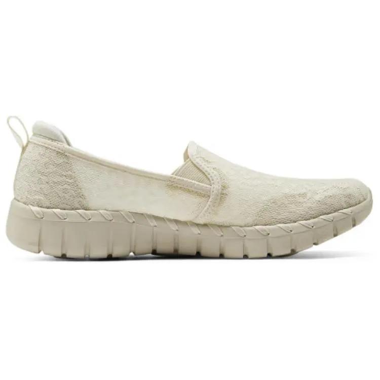 Skechers Low top Walking Shoes Women's Beige (Unisex) Walking Shoes 124732 NAT