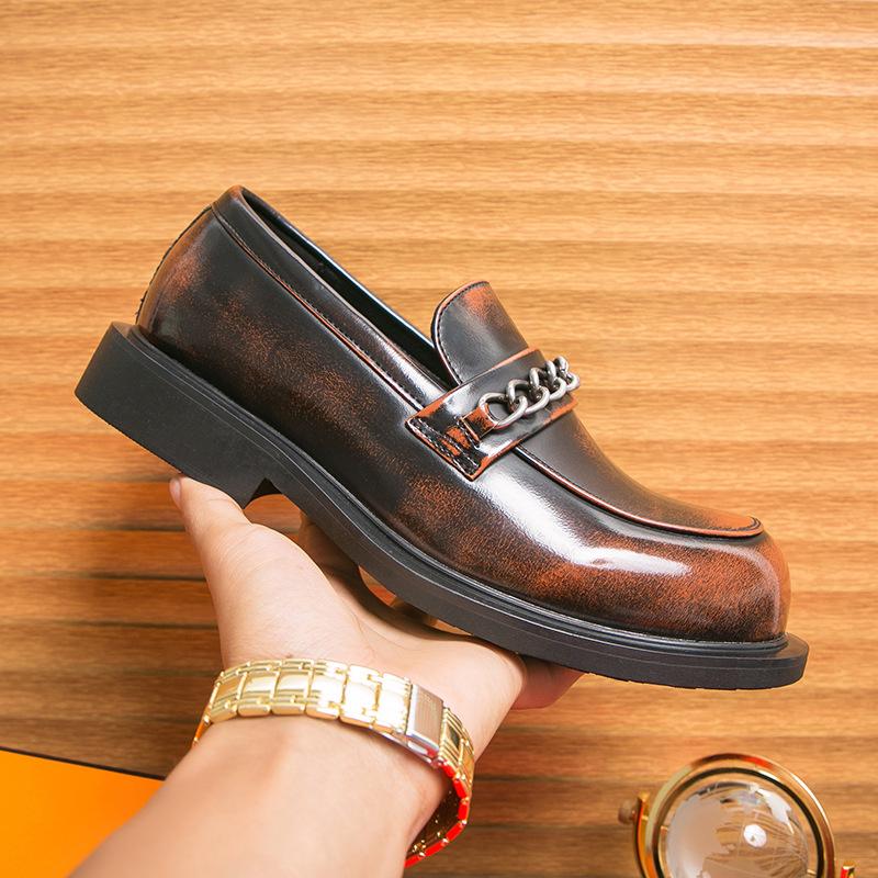 Новые черные туфли из кожи в стиле business casual с большой головкой, мужские, корейская версия, лоферы на платформе с бахромой, клубные, увеличивающие рост, маленькие кожаные туфли