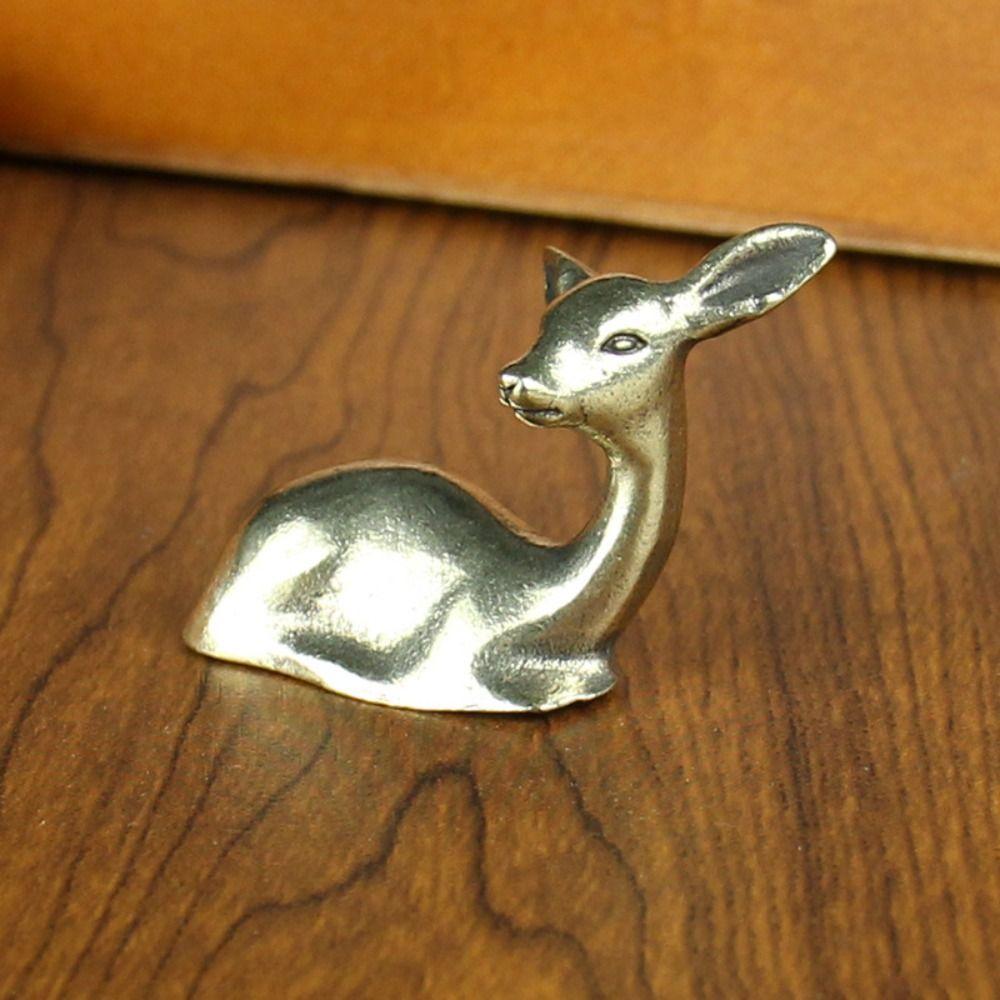 Tea Pets Vintage Brass Deer Sculpture Elegant Lucky Deer Figurines Solid Copper Unique Christmas Deer Ornament Garden Decoration