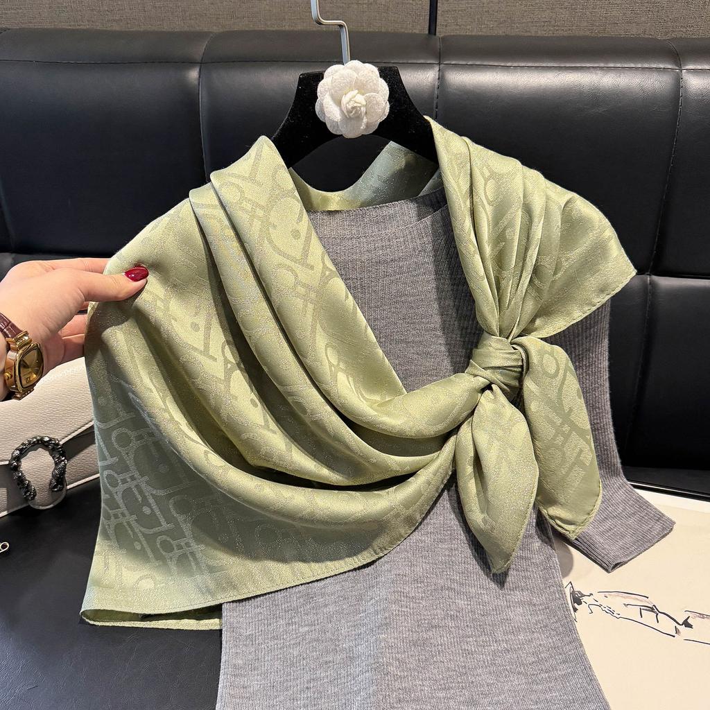 Simulation Silk Fashionable And Elegant High-End Square Scarf Silk Scarf Letter D Tencel Cotton Gold Silk Scarf Headscarf Women