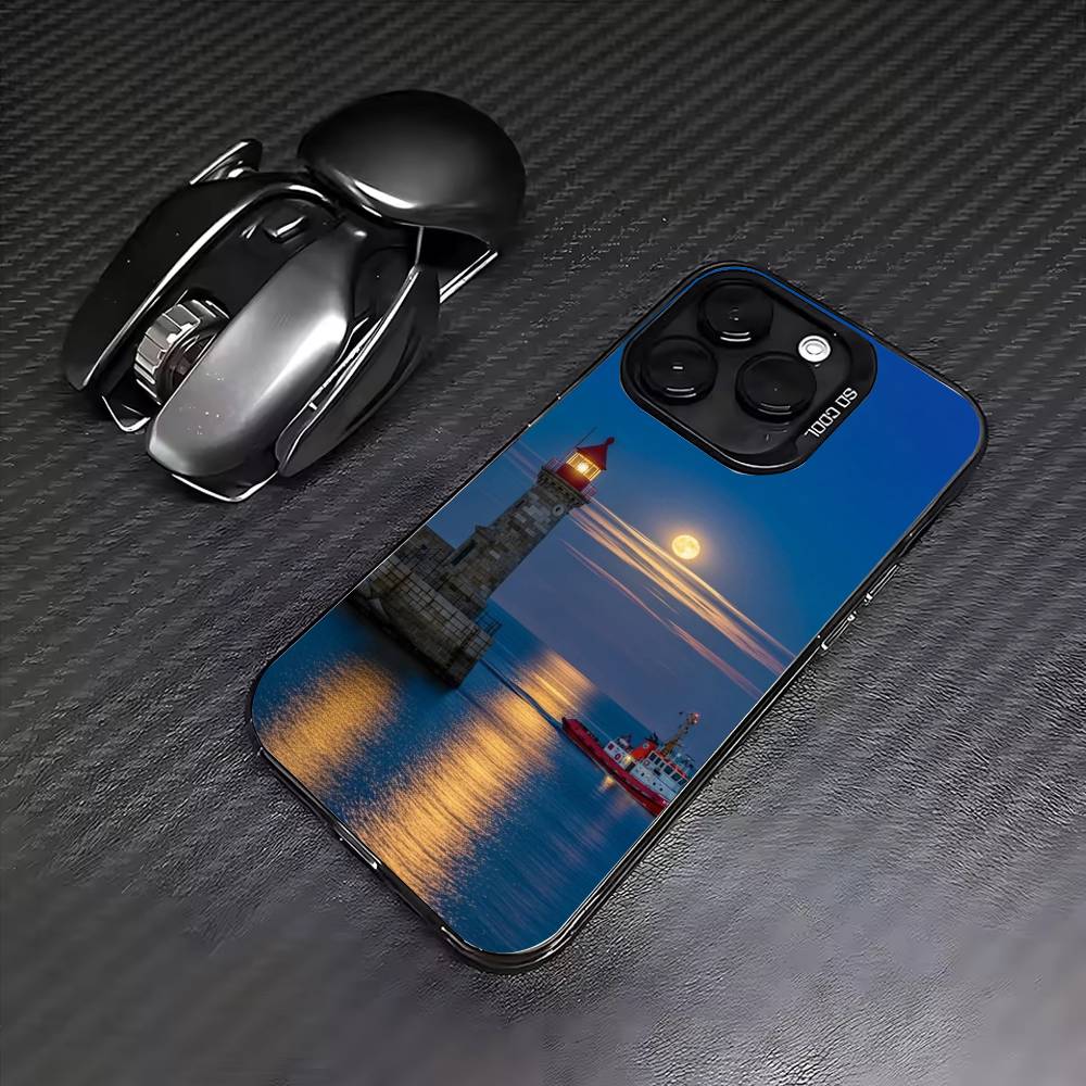 Чехол для телефона 'Маяк' для iPhone17,16,15,14,13,12,11 Plus,Pro Max Цветной Посеребренный Внутренняя крышка