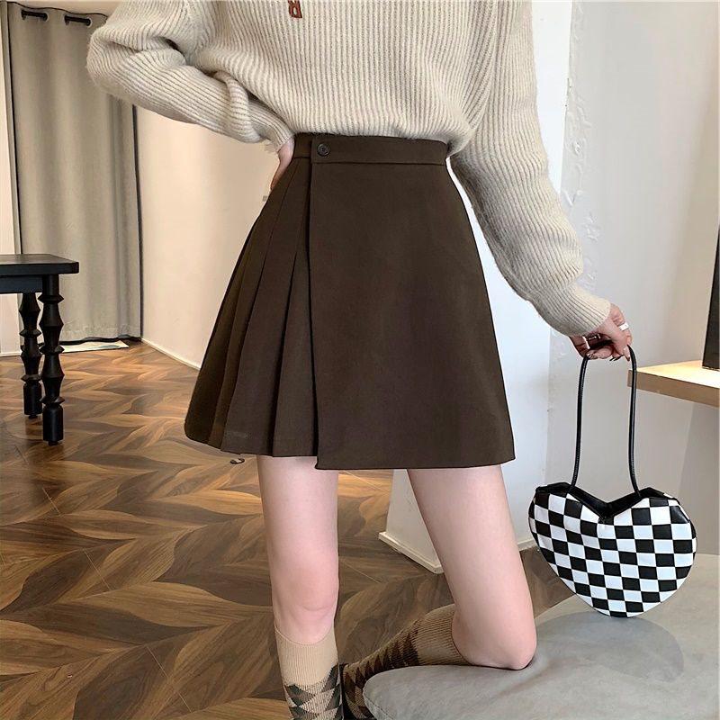 Plus-Size Mini Pleated Tweed Skirt - Spring/Summer Collection for Pear-Shaped Body; Winter Pairing with Sweaters - Women's Irregular Niche Design