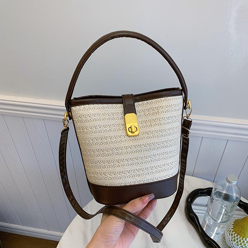 Fashionable Hand-woven Bag for Women's New High-end Textured Straw Woven Bag One-shoulder Crossbody Bag Casual Bucket Bag