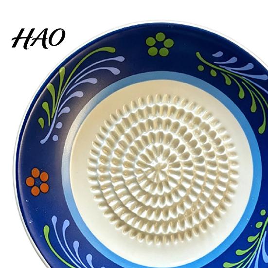 Handheld Vegetable Grinder Ceramic Garlic Ginger Grater, 2-in-1 Manual Shredder Plate for Kitchen Cooking, Flat Sturdy Food Grater Base Easy-Clean