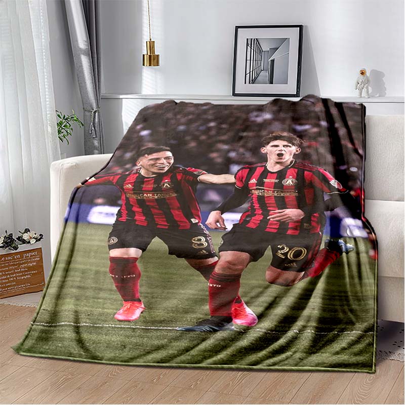 Atlanta United FC Red Black Vertical Stripe Logo Flannel Blanket Soft Warm Lightweight Sports Fan Washable Throw Blanket Bedroom Sofa Deco