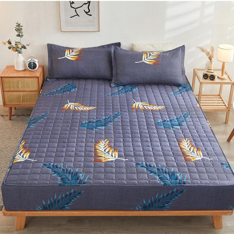 Thicken Quilted Bedspread Elastic Sheets Cotton Soft Bedding Sheet Mattress Cover Non-slip Sheet Dust Cover Fitted Sheet Mattress Topper