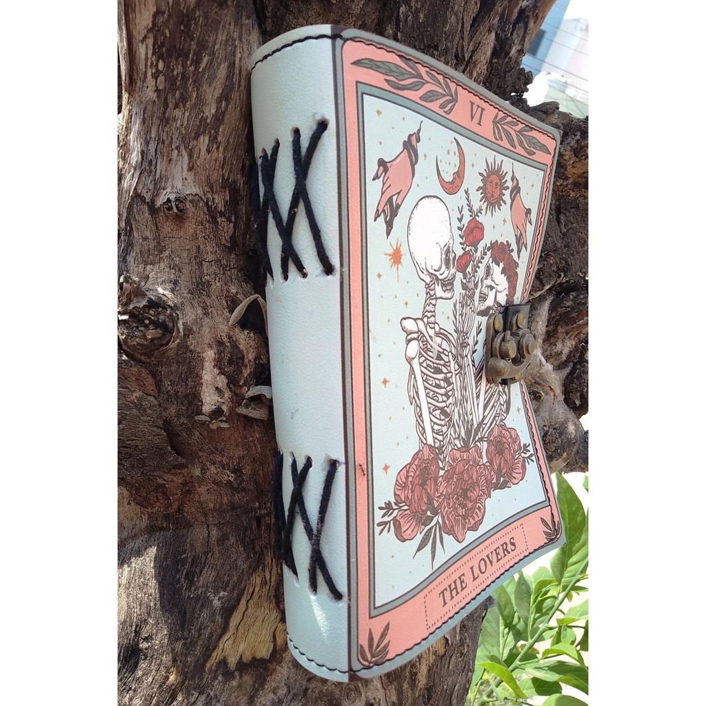 Leather Handcrafted Journal Diary The Lover Printed Office and Personal Use Travel Planner Artist Unruled Writing Sketchbook Diary With C-Lock Brass