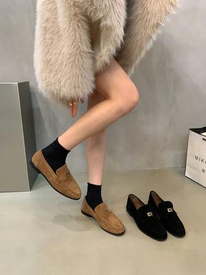 Лоферы женские новые брендовые туфли на плоской подошве с круглым носком и плоским каблуком, повседневные балетки с золотой пряжкой