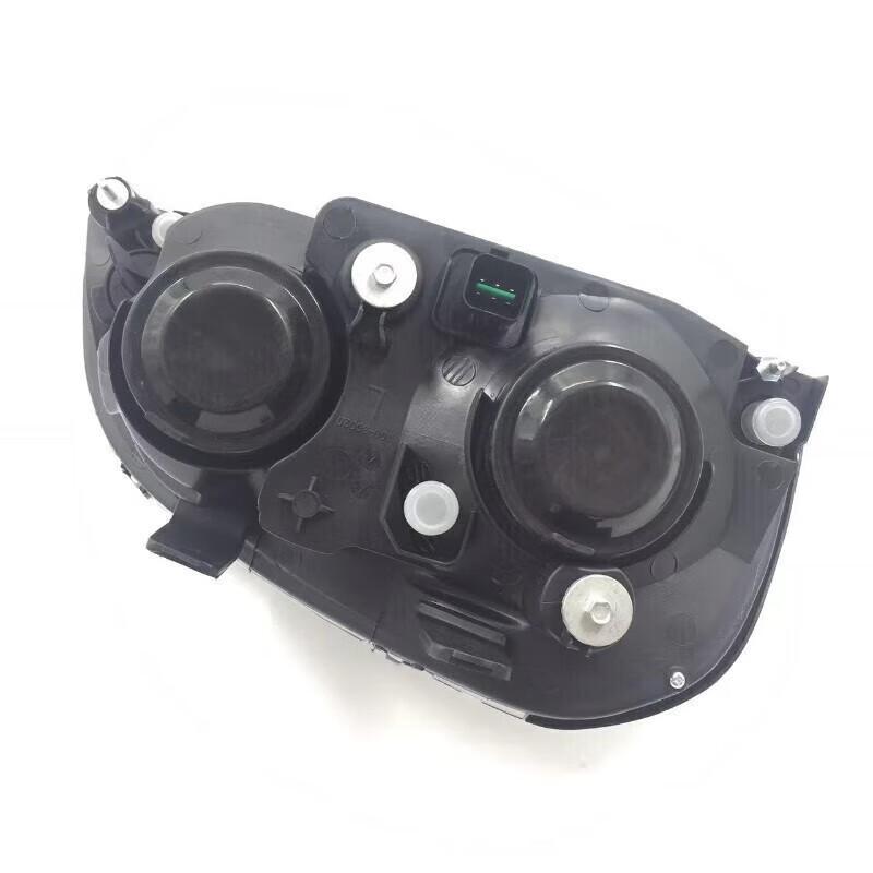 Compatible with Buick Excelle 2004-2007 Front Headlight Assembly Cover