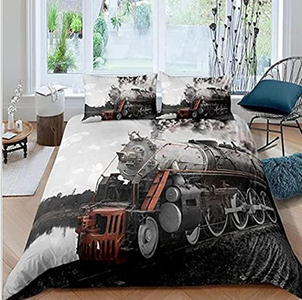Красно-серый паровой двигатель пододеяльник локомотив красно-черный поезд на стальных железнодорожных путях путешествие приключения графическое украшение спальни