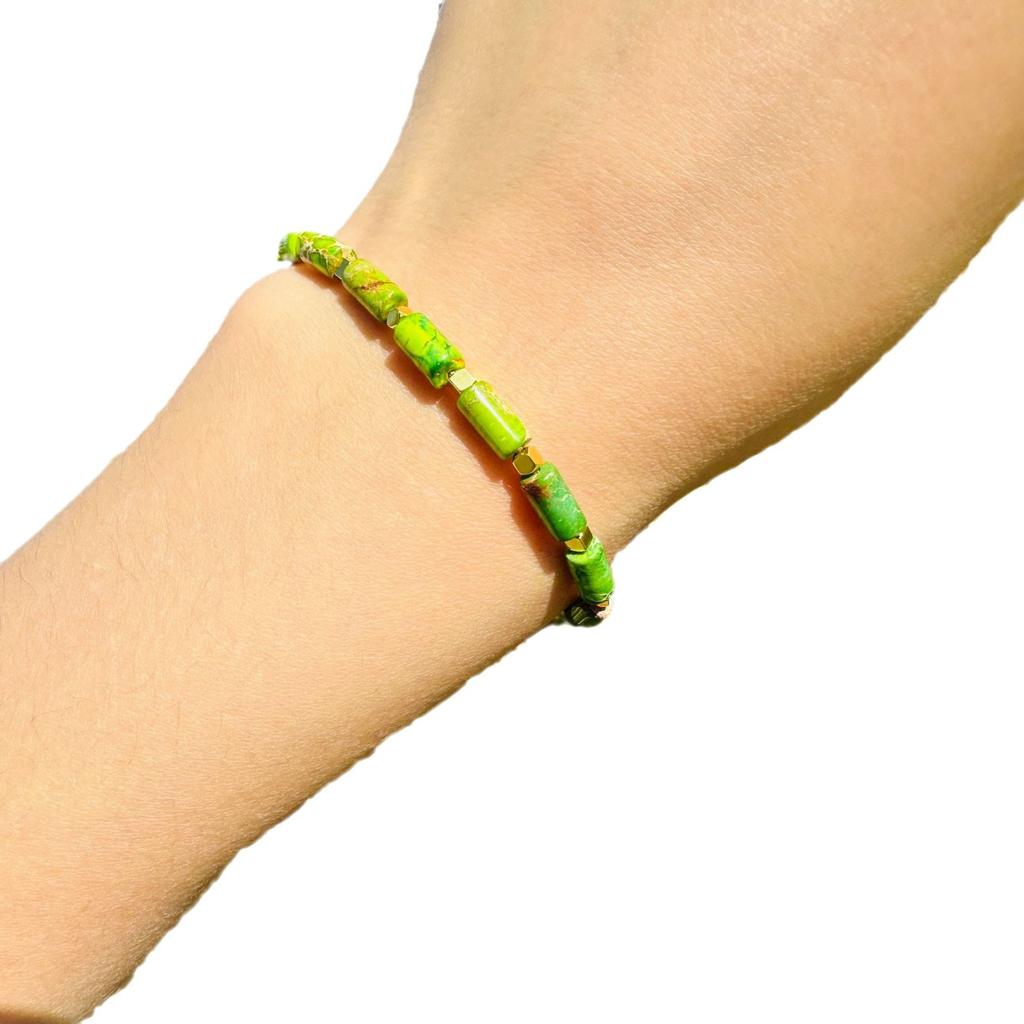 Unisex Bracelet Natural Gemstone Maanshan Turquoise Wheel Shape Smooth Cut Beads Stretchable Bracelet