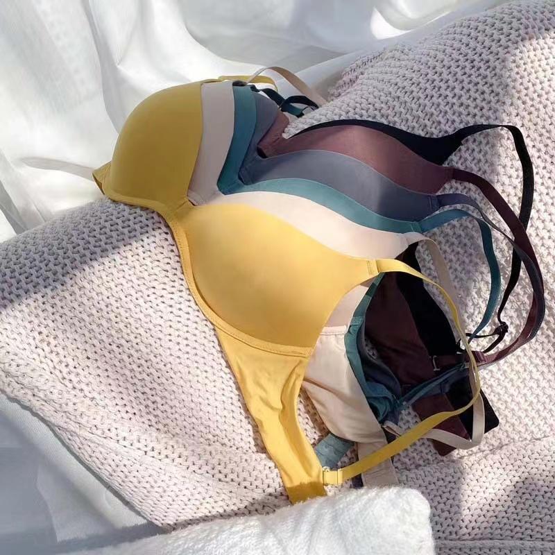 Bras for Women Seamless Backless Underwear Sexy Lingerie 3/4 Cup Bralette Top Wireless Brassiere Intimates Japanese Simple Bra