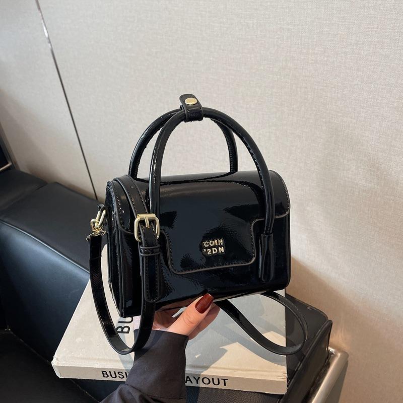 Модная сумочка простая и популярная ретро кожа с масляной восковой пропиткой маленькая квадратная сумка универсальная повседневная однотонная нишевого дизайна сумка-мессенджер