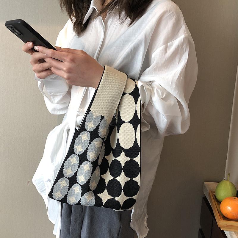 Вязаная сумка с геометрическим узором, женская мини-сумка на запястье с узлом, модные сумки, женские тканые сумки-шоппер, многоразовые повседневные сумки
