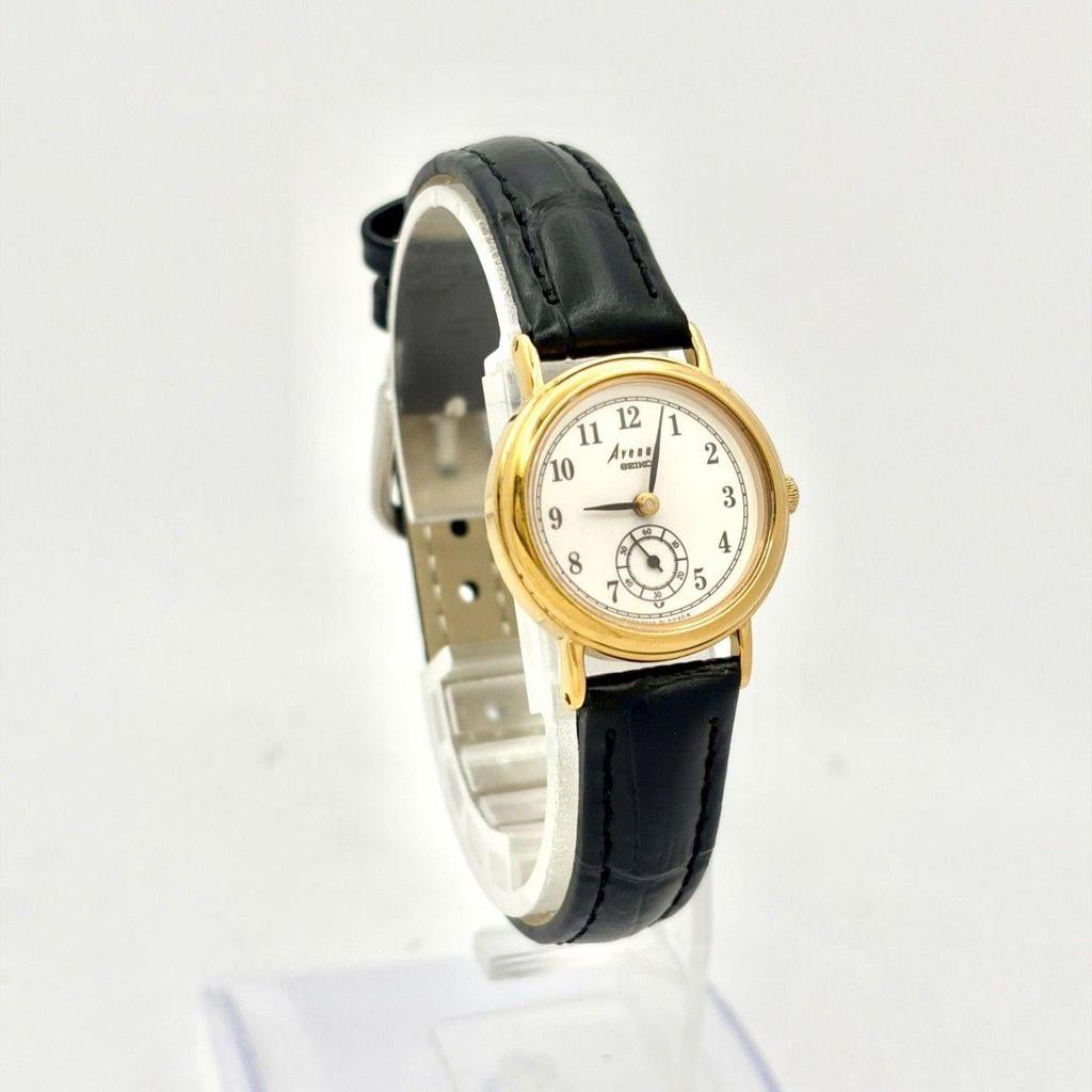 Used [Beautiful/New Battery] SEIKO Avenue Ladies Watch Gold 2K22-0020 805381