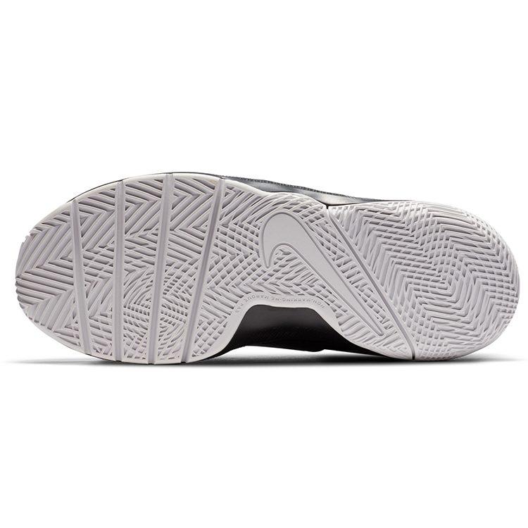 Nike Team Hustle D 8 Черный GS 881941-001