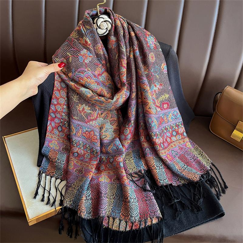 Luxury Embroidery Cashmere Winter Scarves Women Pareo Cape Warm Muslim Modal Hijabs Shawl Chunky Headscarf Ladies Elegant Poncho