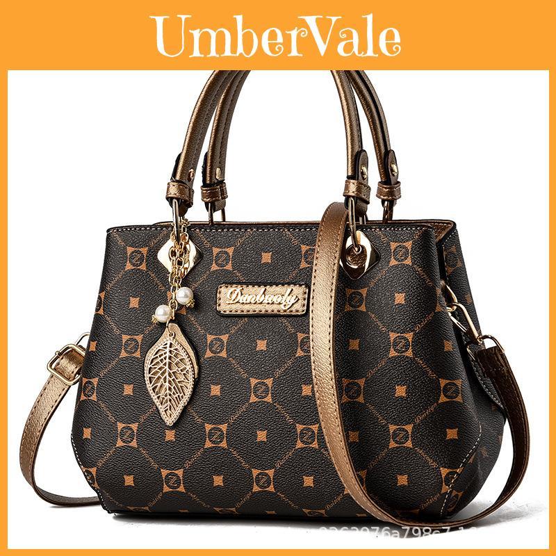 Elegant Korean Style Large Tote Bag For Women Spacious Handbag With Stylish Design