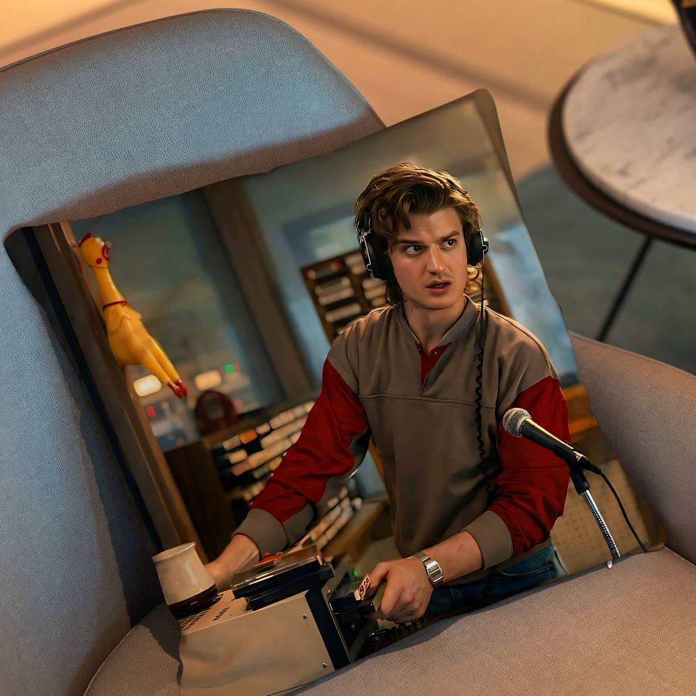 J-Joe Keery Movie Cold Storage Pillow Case Pillow Case Living Room Sofa Cushion Cover Suitable For Home Bedroom Room Decoration