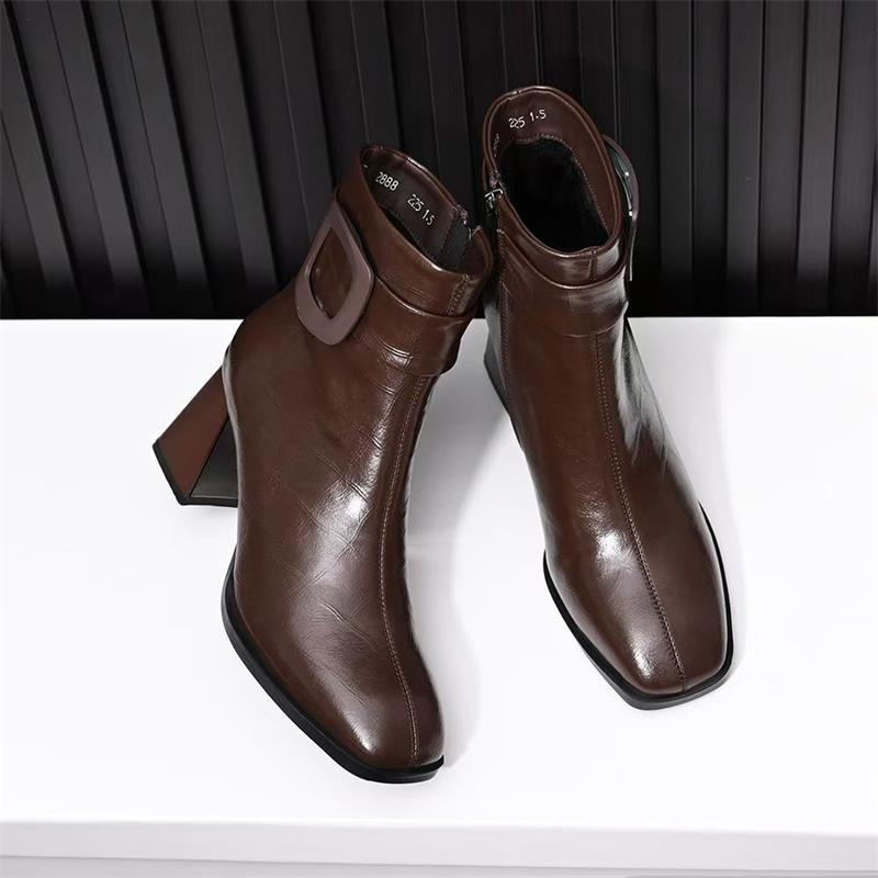 New autumn and winter French retro square head thick heel short boots temperament side zipper fashion boots