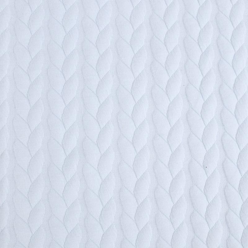 Square Grid Air Layer Jacket: Wire-Padded Polyester-Ammonia Fabric for Casual Home Wear.