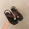 Retro metal buckle flat bottom cover toe sandals women wear summer new pinch toe sandals