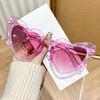 Vintage Heart-Shaped Sunglasses Trendy Irregular Pink Heart Sun Glasses Street Shooting Shades UV Protection Glasses for Women