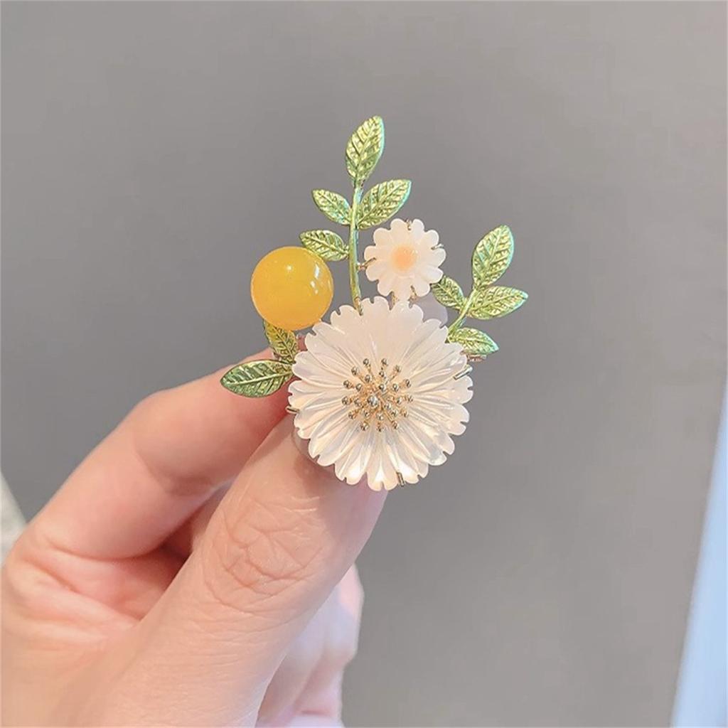 Rinhoo Elegant Daisy Flower Brooches For Women Fashion Sunflower Leaves Enamel Pins Floral Bouquet Badge Wedding Party Jewelry