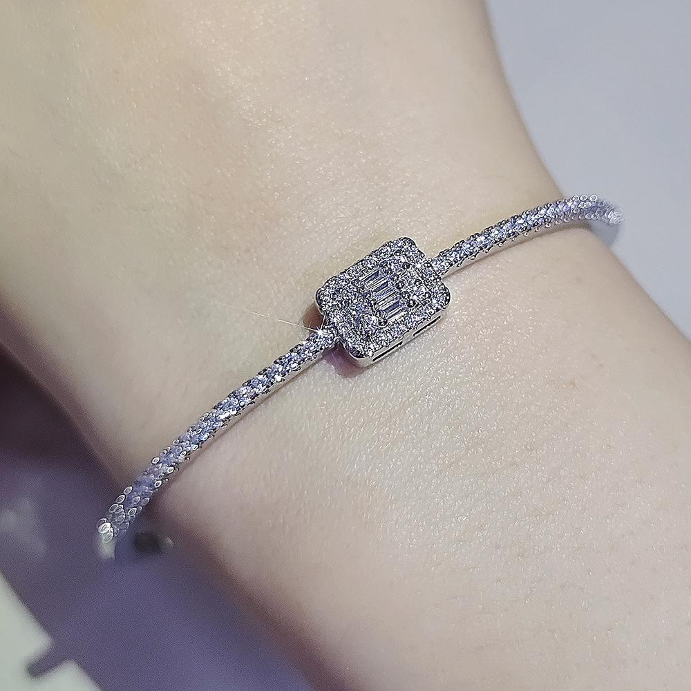 Women's High-End Rectangular Zircon Bracelet - Niche Design S8058