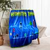 1pc Blanket Geometry Dash Print Design, Lightweight Blanket for Sofa, Bed- Soft &Warm, Gift for All Seasons like Christmas, Halloween
