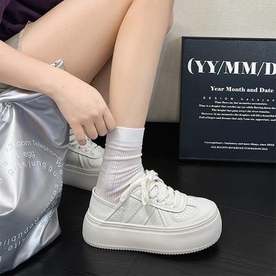 Женская обувь – Кроссовки