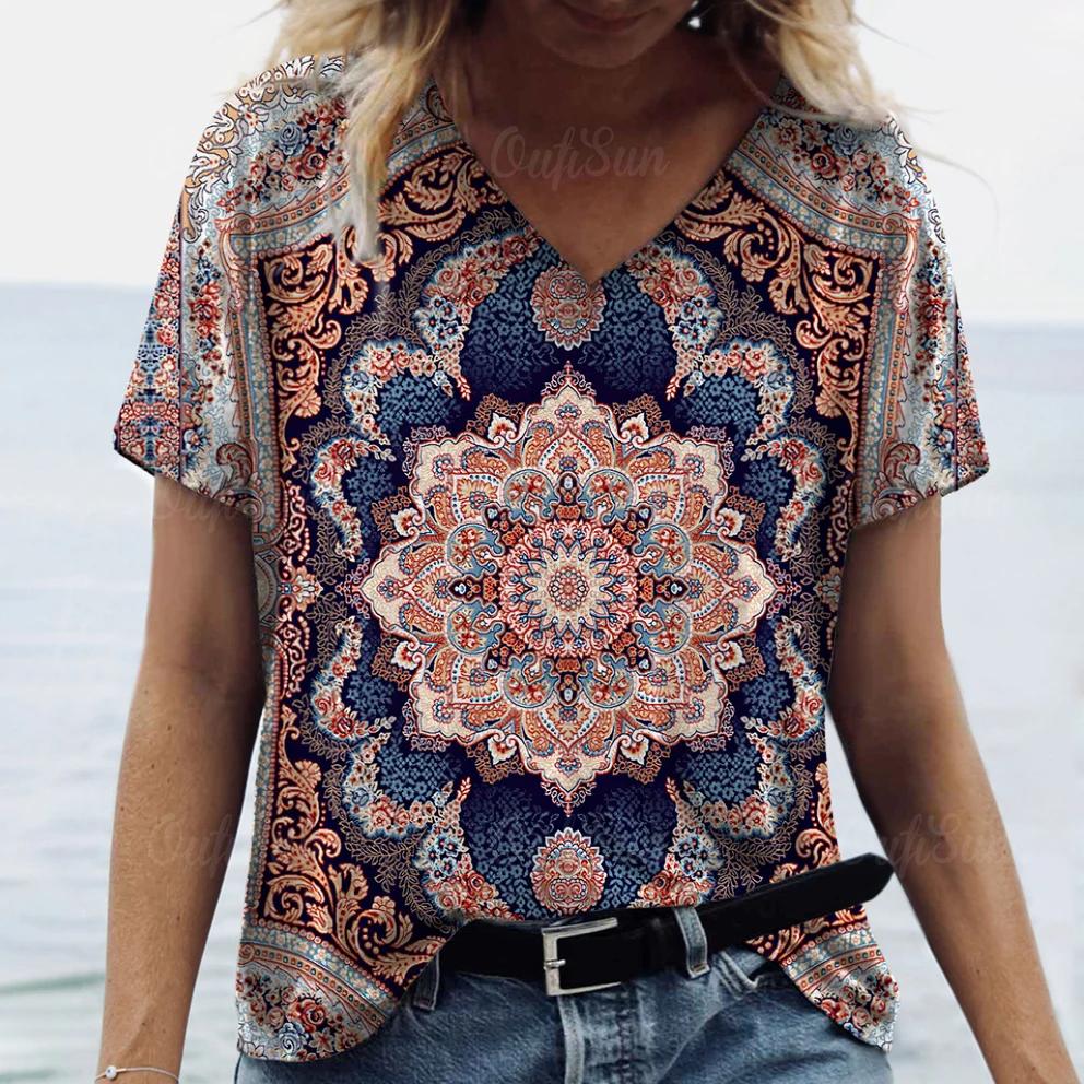 New Women T-shirt Ethnic Pattern Print Oversized Women's Trending Clothing Fashion Short Sleeve Shirt Women V-Neck Blouse 2024