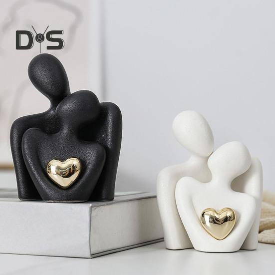 Ceramic Couple Hug Figurine with Golden Love Heart Men Women Embrace Statue Sculpture Living Room Bedroom Desktop Decoration Wedding Anniversary Gifts