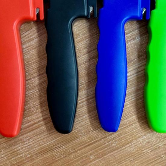 Ручка для автомобильной двери 3-в-1, трость для автоматического поручня, молоток безопасности, резак для ремня безопасности, переносная ручка для поддержки автомобиля, средство передвижения для пожилых людей