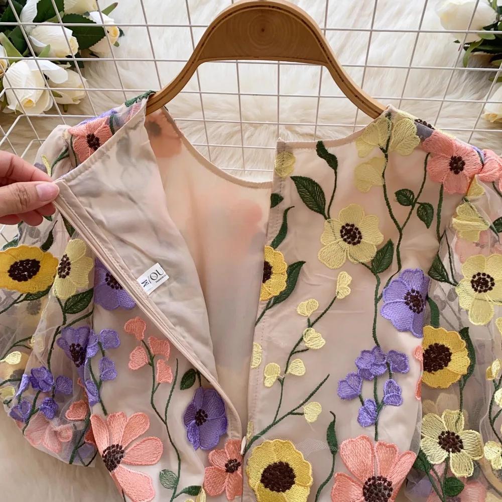 Элегантное цветочное вышитое О-образное платье в стиле винтаж с коротким рукавом и фонариком, шикарное облегающее платье-русалка, французская вечерняя женская одежда для улицы