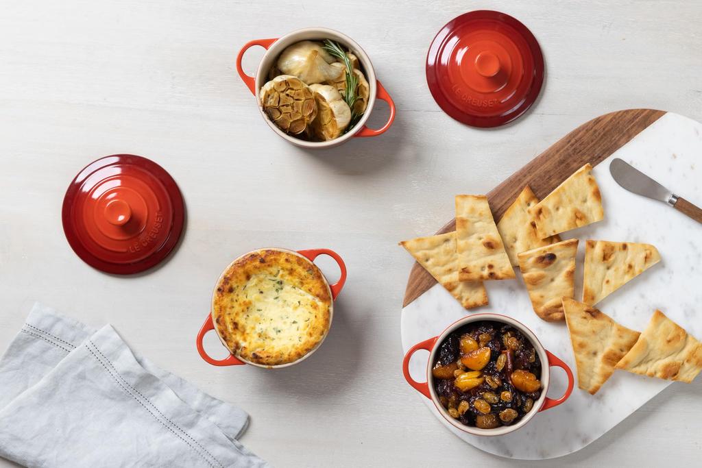 Le Creuset термостойкий контейнер Mini Cocotte Cherry Red термостойкий морозостойкий подходит для использования в микроволновой печи японский [Авторизованный продукт]