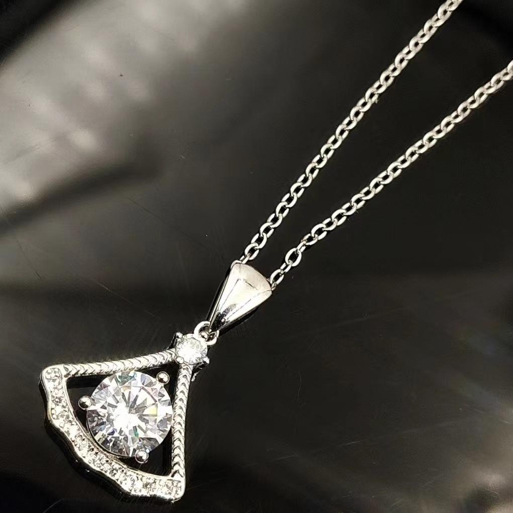 Charming Skirt Pendant Necklace Female, Five A Zircon Simulation 2 Carat Dance Skirt Collarbone Chain