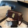 Ielgy Retro All-Match Trendy Fashion Casual One-Shoulder Messenger Ladies Small Square Bag