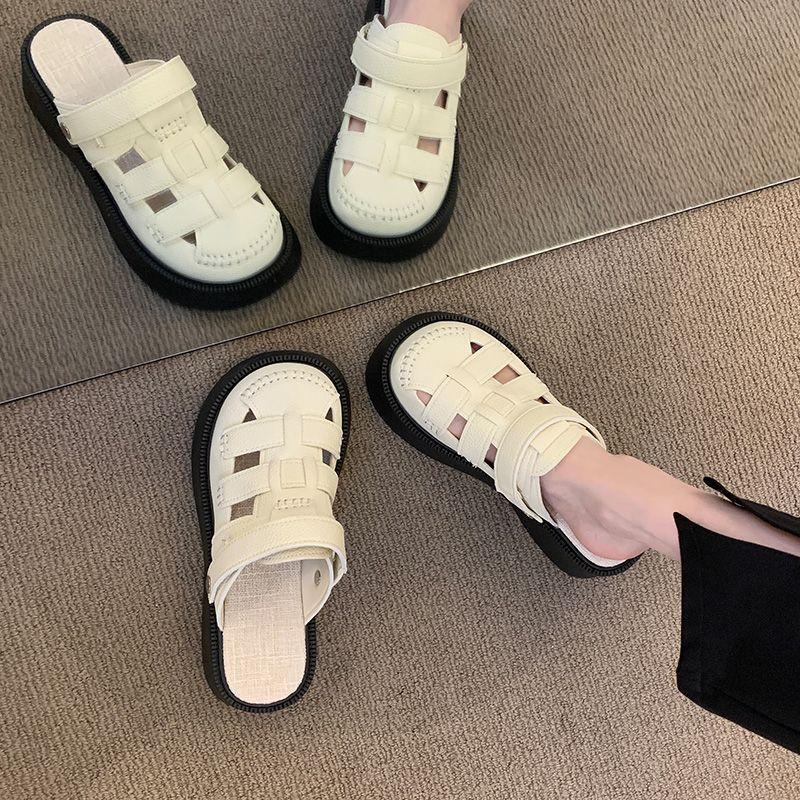 2025 popular hole hole Mori Roman shoes platform half slippers women's summer wear two wear hollow bag head sandals women's models