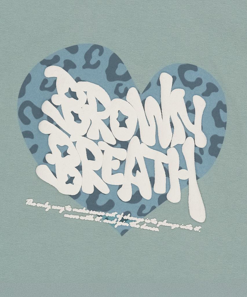 BROWNBREATH W Футболка с камуфляжным принтом в виде сердец - Светло-голубой