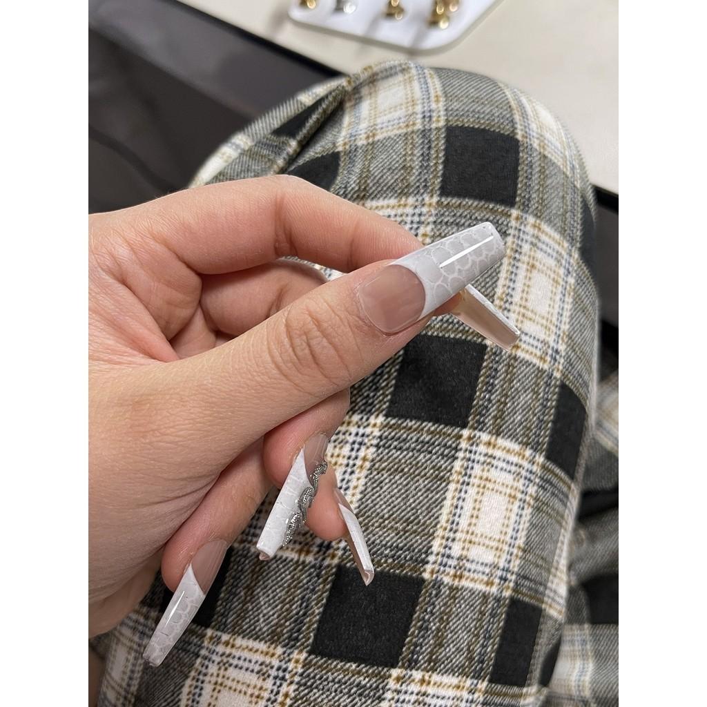 HANDMADE Artificial Nail White Snake Pattern Silver Snake Y2K Phototherapy Nails Fake Nails Reusable and Removable Nails