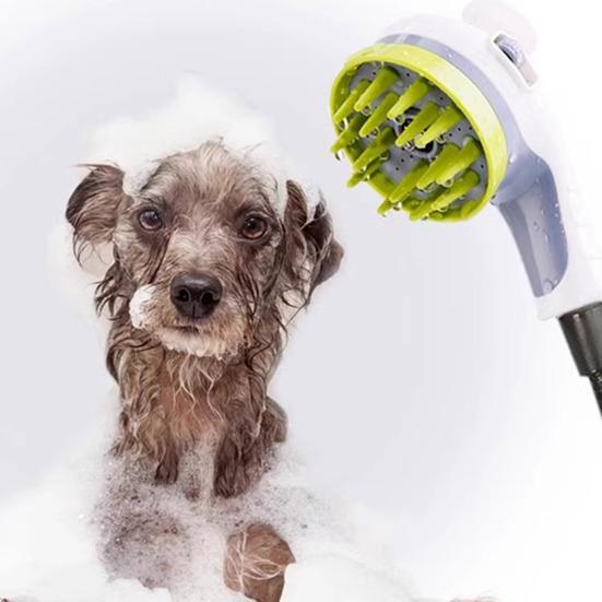 Насадка для душа для собак Yousheng, распылитель, душевая лейка для питомцев с массажной щеткой, мягкий груминг, щетка для душа для собак для душевой штанги в ванной, купание собак и кошек