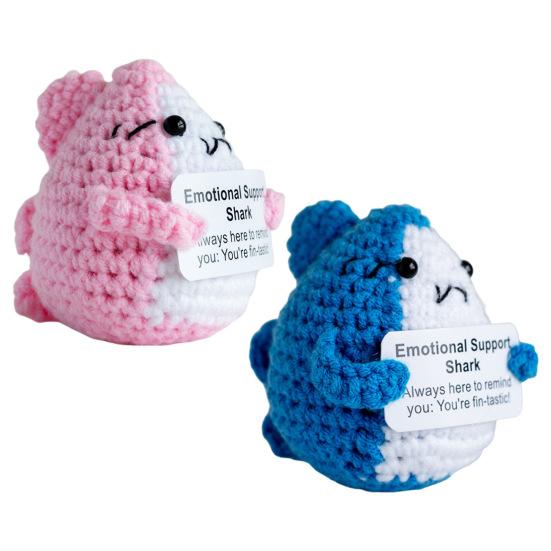 Позитивная вязаная крючком кукла Акула с вдохновляющей открыткой Эмоциональная поддержка Ручная работа Вязание Море