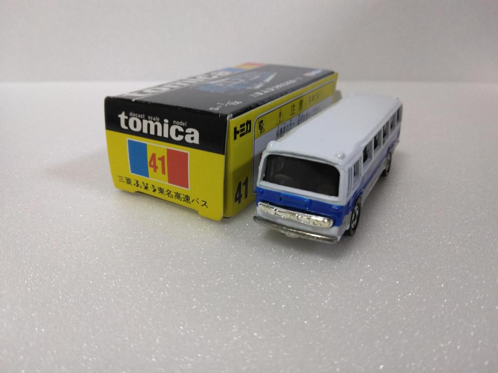 Tomica Black Box No. 41 Mitsubishi Fuso Tomei Expressway Bus, 164 Scale, Reprint Made In China