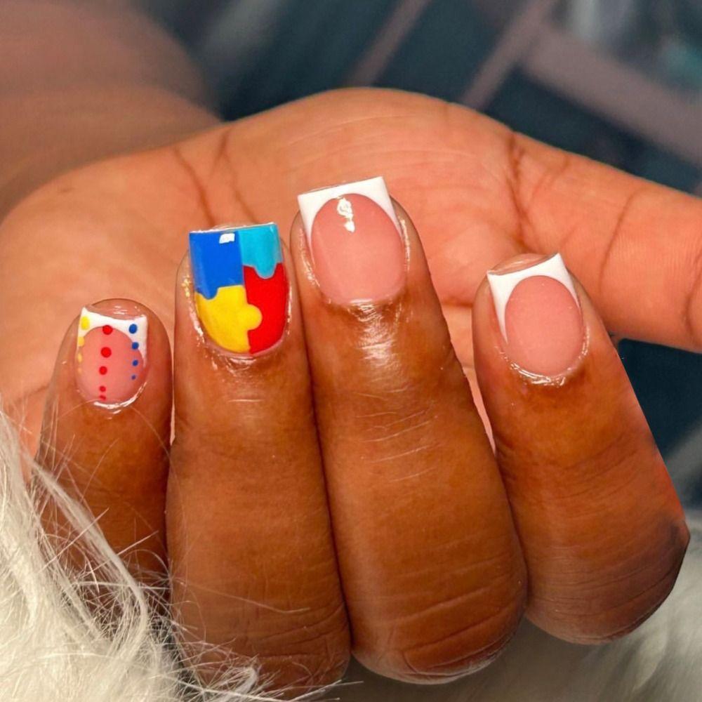 Короткие квадратные накладные ногти френч пресс на ногтях модные советы по маникюру для женщин и девочек