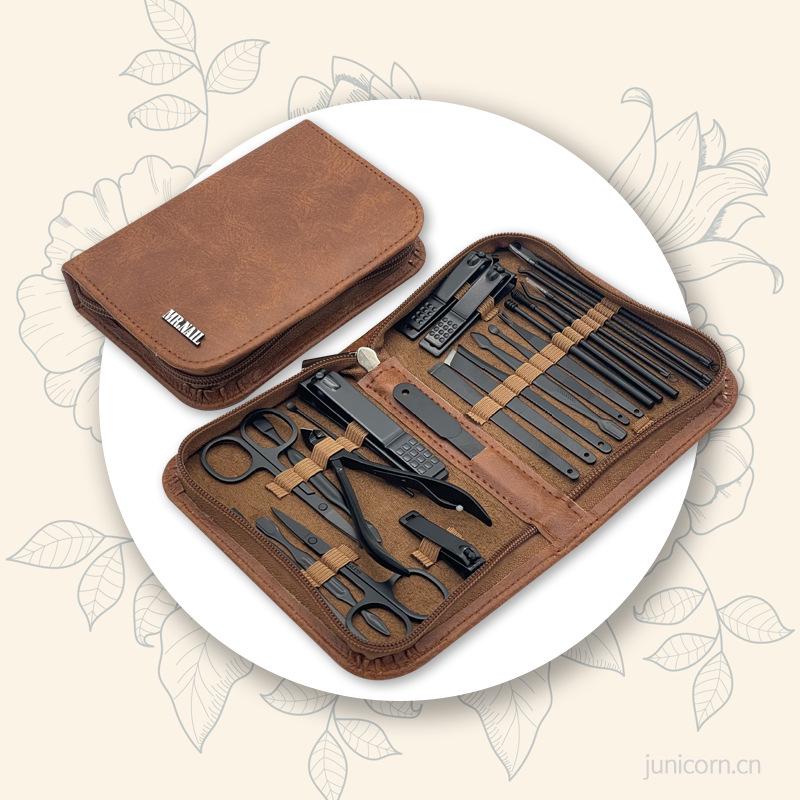 Набор для маникюра и педикюра из 30 предметов из нержавеющей стали с кусачками для ногтей, пинцетом для бровей и инструментами для удаления черных точек