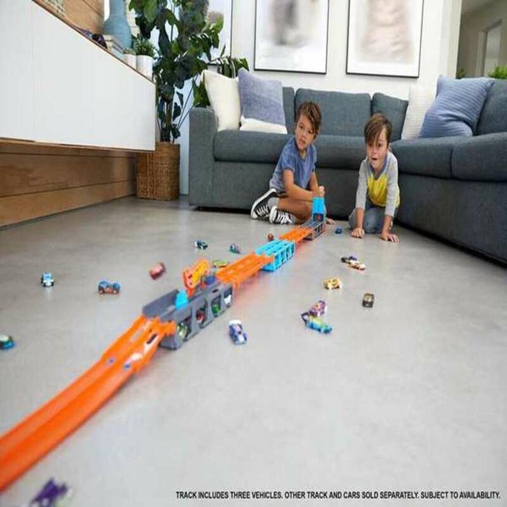 Hot Wheels City 2-in-1 Hauler Toy Constructor Set 182cm Track Multicolor