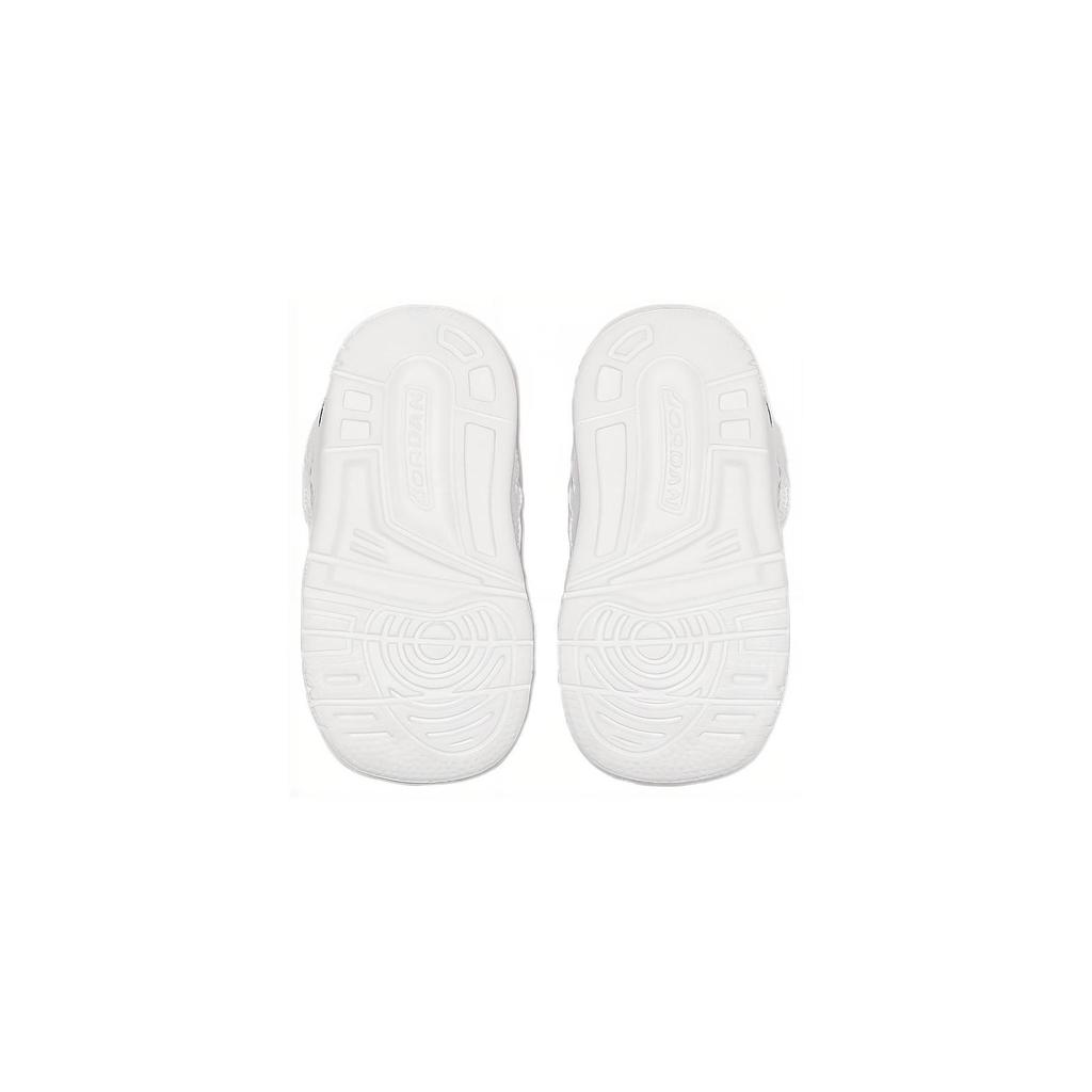 Jordan Max Aura Air Jordan Амортизация, Износостойкие Высокие Детские Кроссовки Черно-Белые Для Младенцев и Малышей AQ9215-121