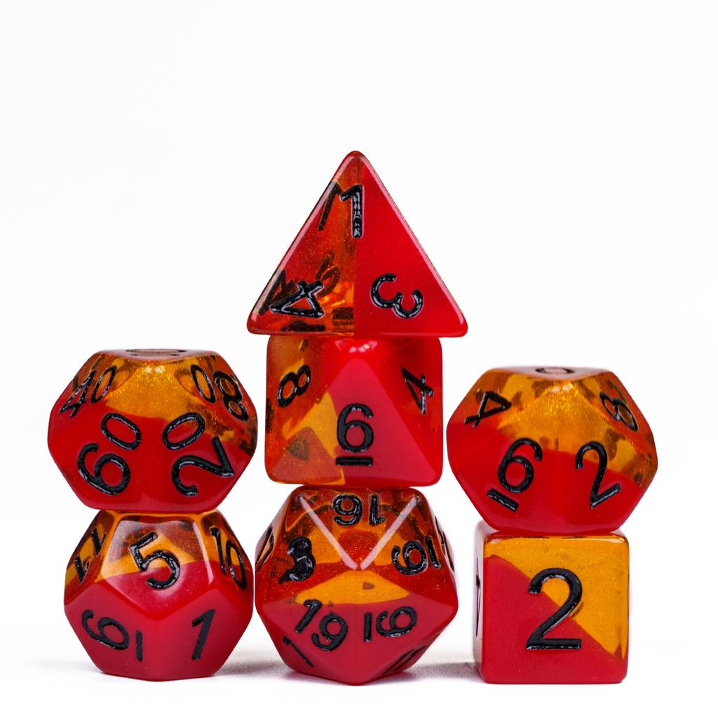 Cusdie Многоцветный набор кубиков DND из смолы с блестками D4-D20 для настольной ролевой игры Dungeons and Dragons